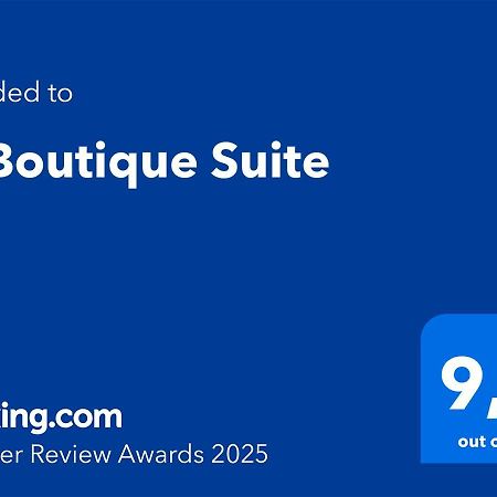 M Boutique Suite Авеццано Экстерьер фото